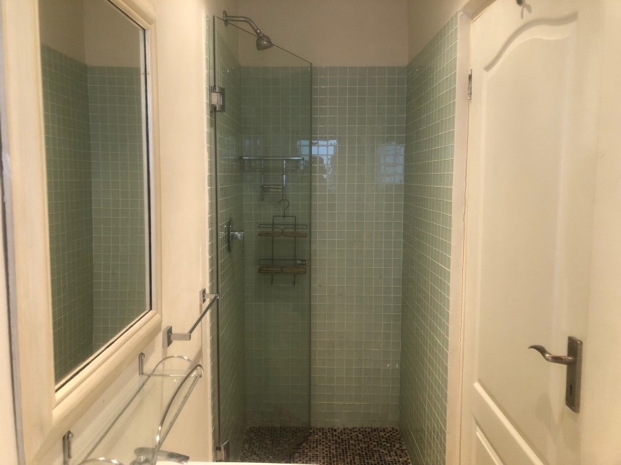 To Let 2 Bedroom Property for Rent in Sea Point Western Cape